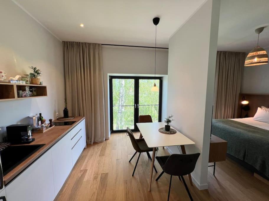 Lovely Apartment By The Sea. Ķesterciems Екстериор снимка