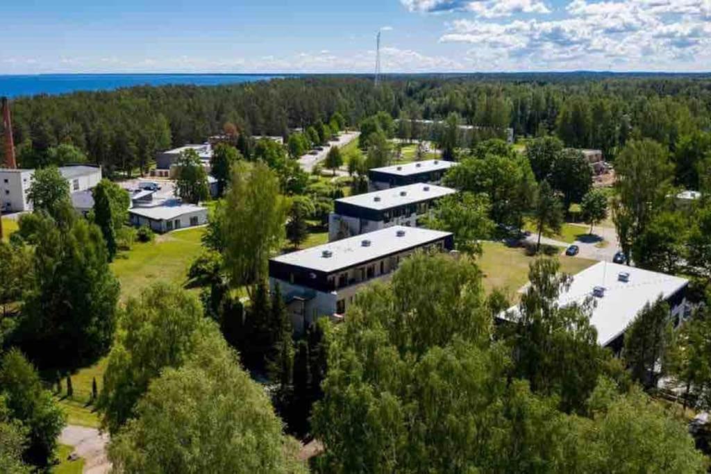 Lovely Apartment By The Sea. Ķesterciems Екстериор снимка
